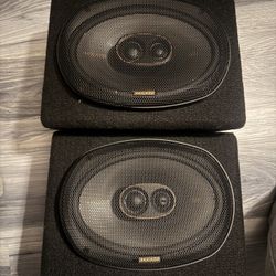 Speakers Kickers 