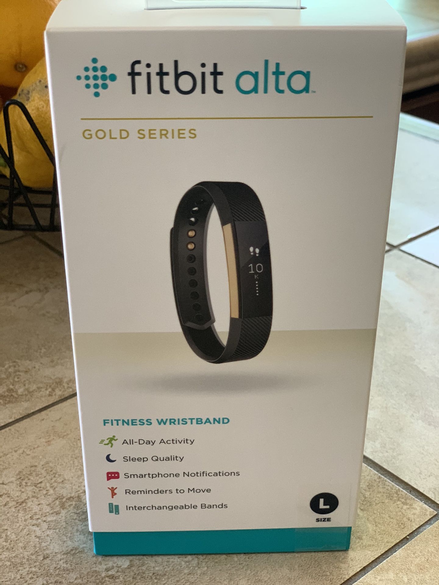 Fitbit Alta Gold Serie New Never used !! Sealed box