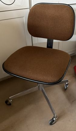Swivel Chair
