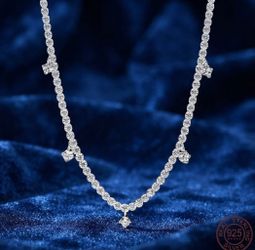 Hermoso collar de plata S925