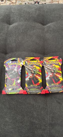 Pokemon Pitch Black Sleeved Booster Pack