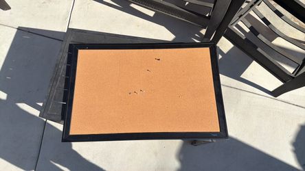 Quartet push pin board