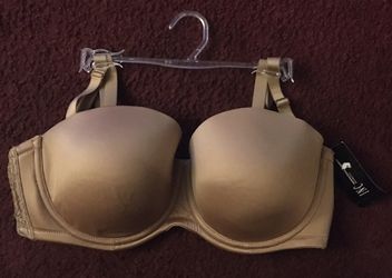 NEW INC Bra, size 40C (Removable Straps)