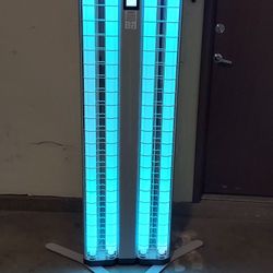 Daavlin 7 Series UVB Full Body Machine 
