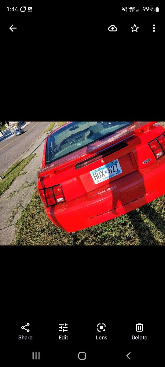 2001 Ford Mustang