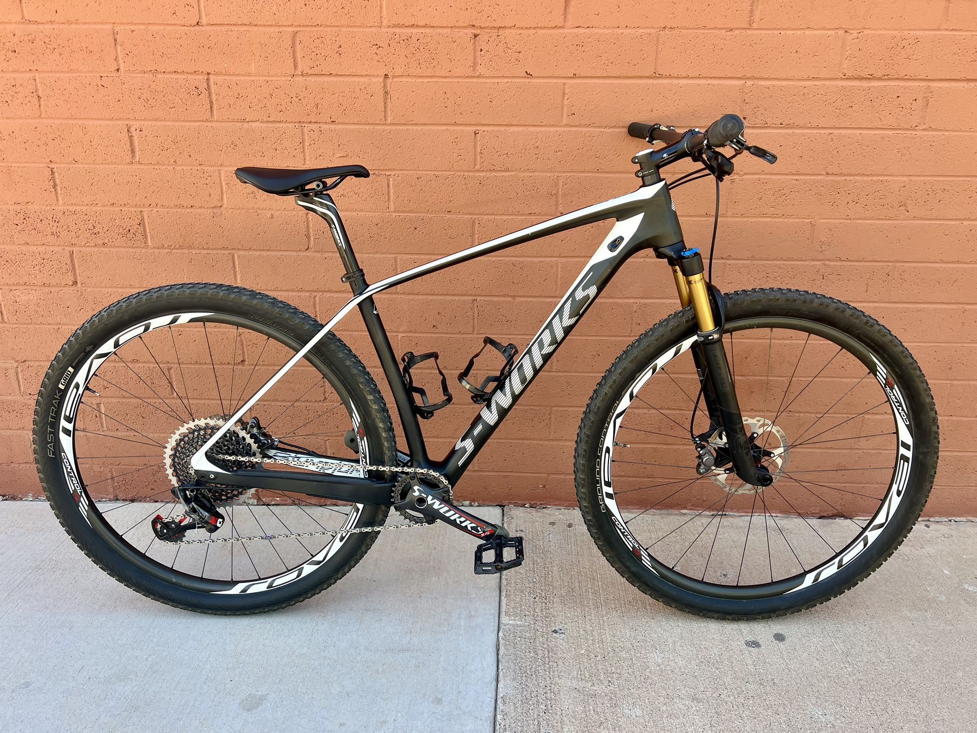 2016 Specialized Stumpjumper S-Works 29er Full CARBON Mountain Bike 🚵♂️