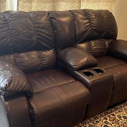 FREE!!Two Piece Love Seats
