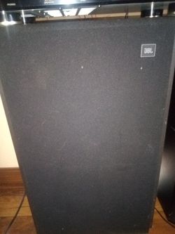 JBL theater qual. speaker super loud