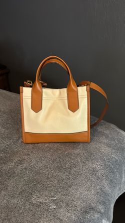 Fossil Crossbody   Leather Hand Strap