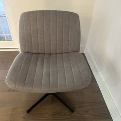 swivel chair