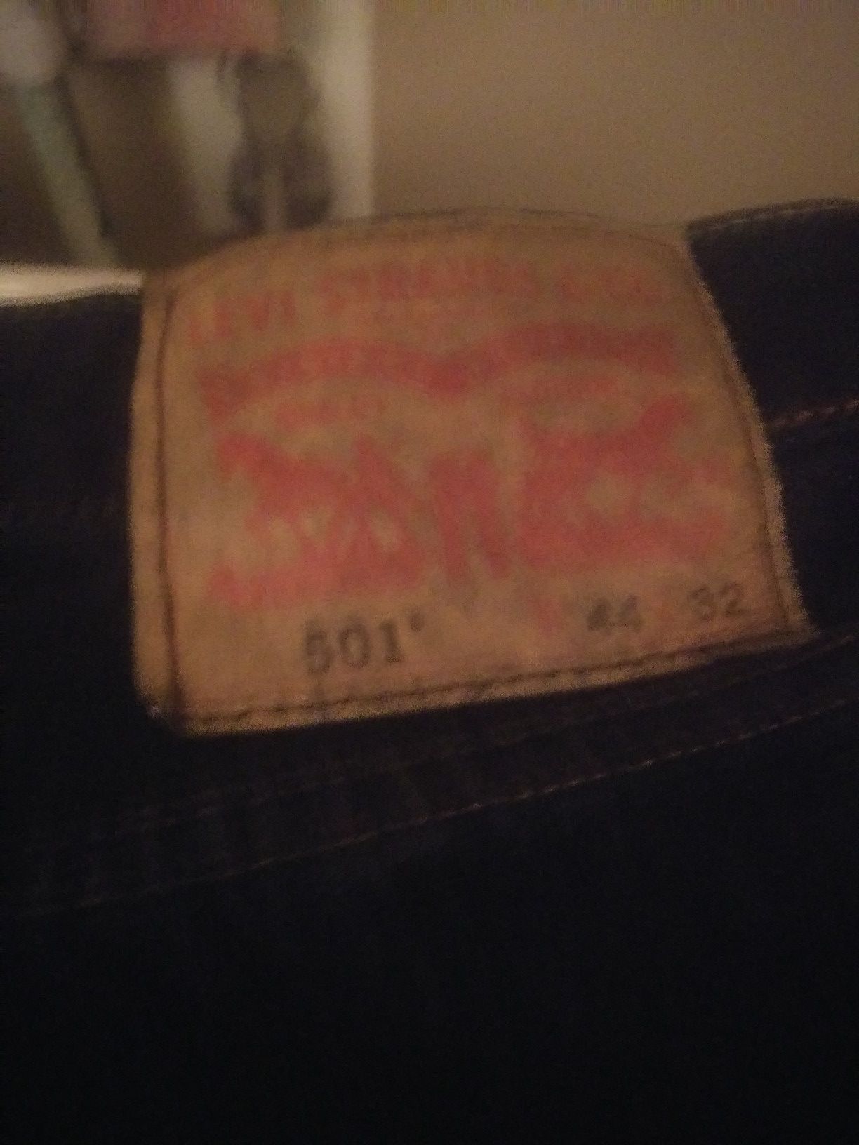 44x32 501 levis button fly dark blue used 3 times