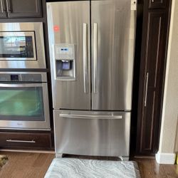 Whirlpool Refrigerator 