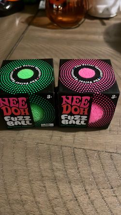 NeeDoh fuzzball green or pink