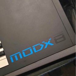 Yamaha MODX8 