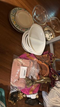 Free PYREX,anchor, Corelle