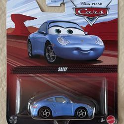NEW Disney Pixar Cars “Sally” 