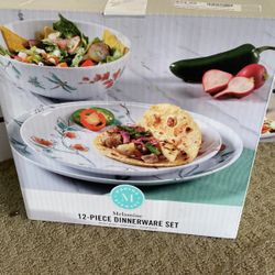 12 Piece Martha Stewart Dinner Set