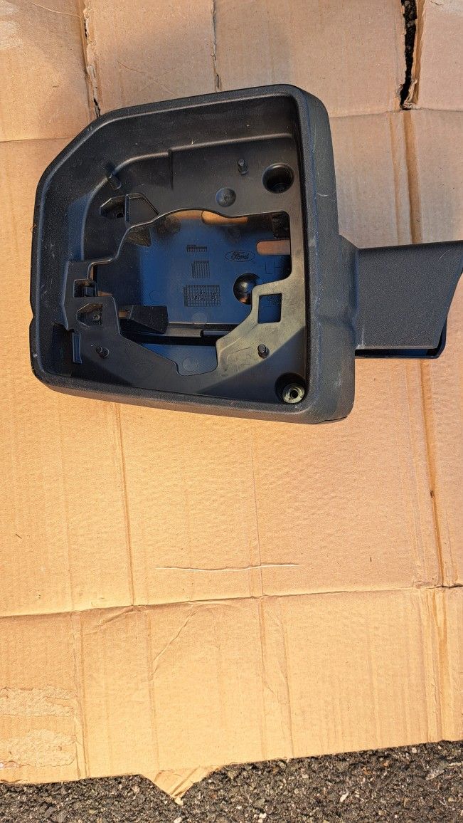 15--18 Ford F-150 Dr sd Mirror Cover.