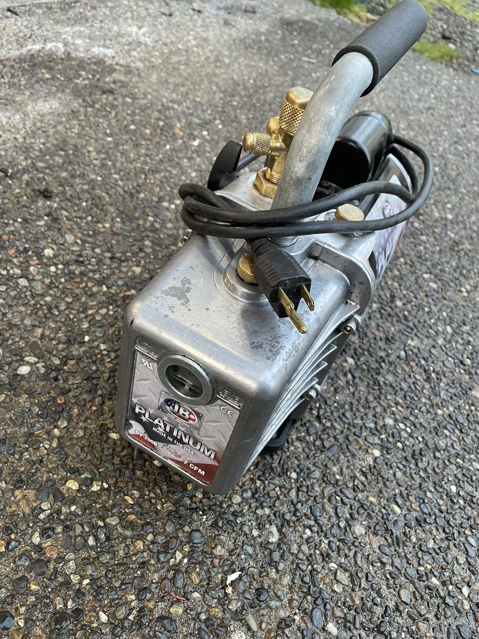 JB PLATINUM DV-200N Vacuum Pump 7 CFM