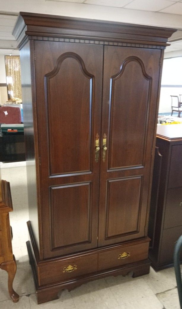 Lane Wardrobe/Armoire $175