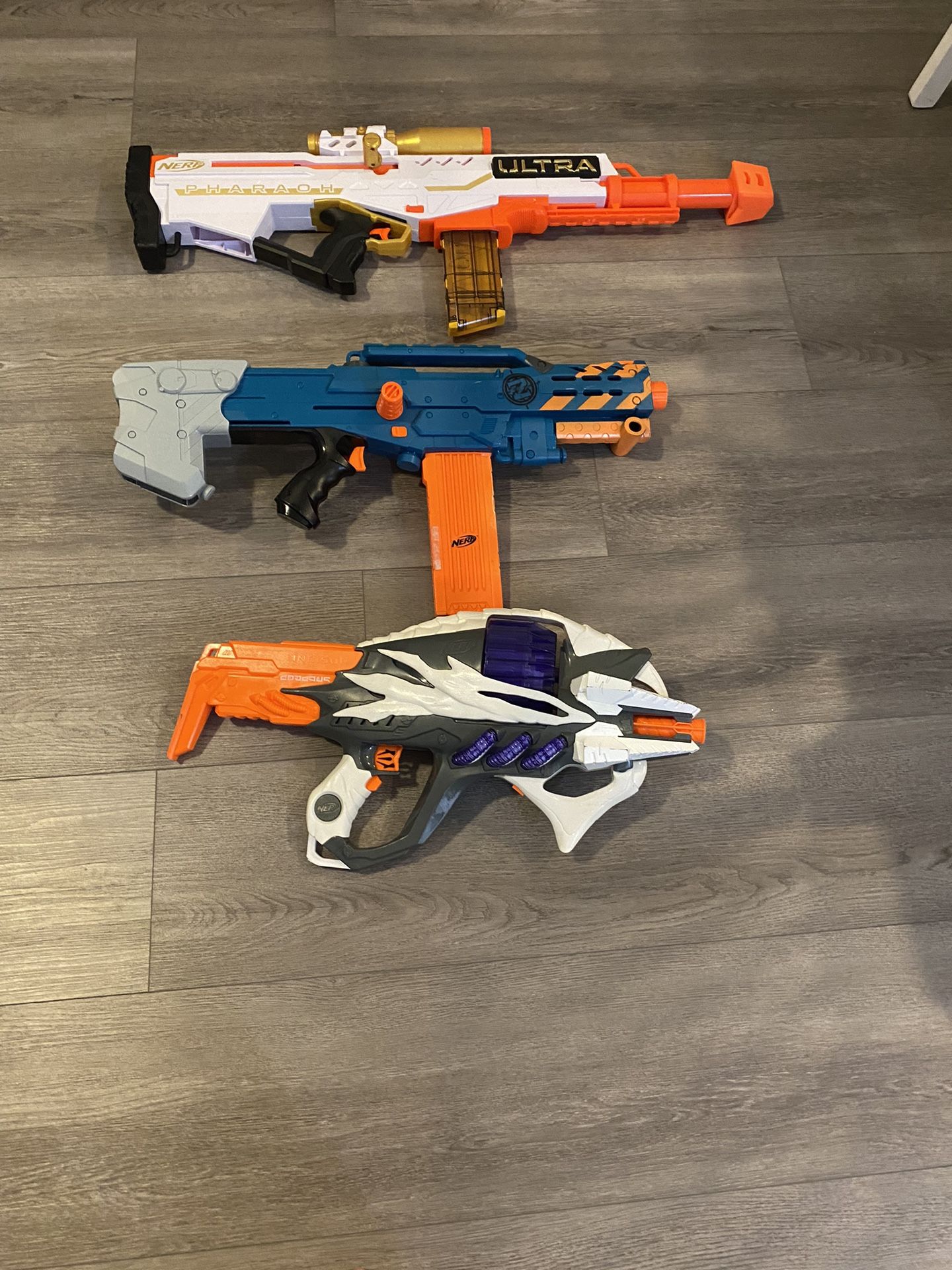 Nerf Ultra Pharaoh Gun, NERF Zombie Strike Longshot CS-12 Blaster, NERF Alien Menace Incisor Blaster