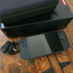 Lenovo Legion Go 512GB With Accessories