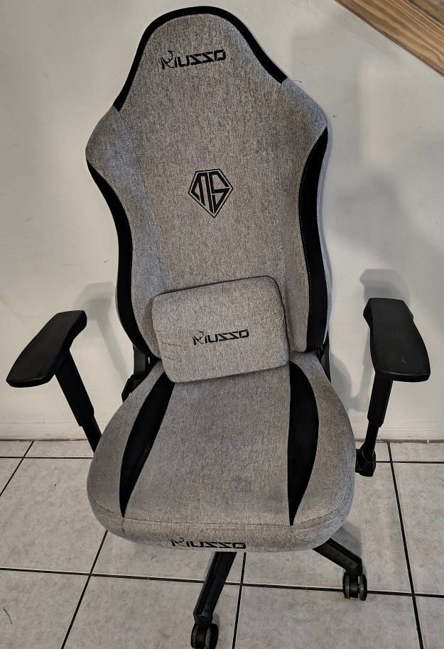 Russo Gaming Chair