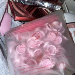 Lash Bed Included In Price 