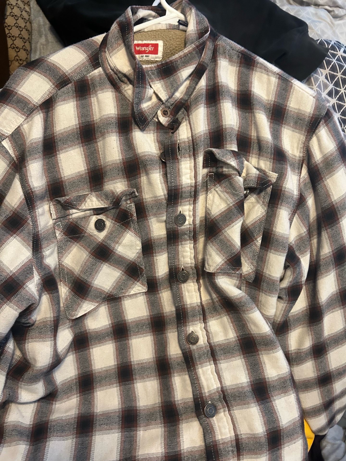 Wrangler button up