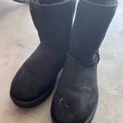 Uggs Size 7 Women’s 