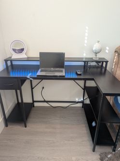L-Shape Desk w/ LED lighting