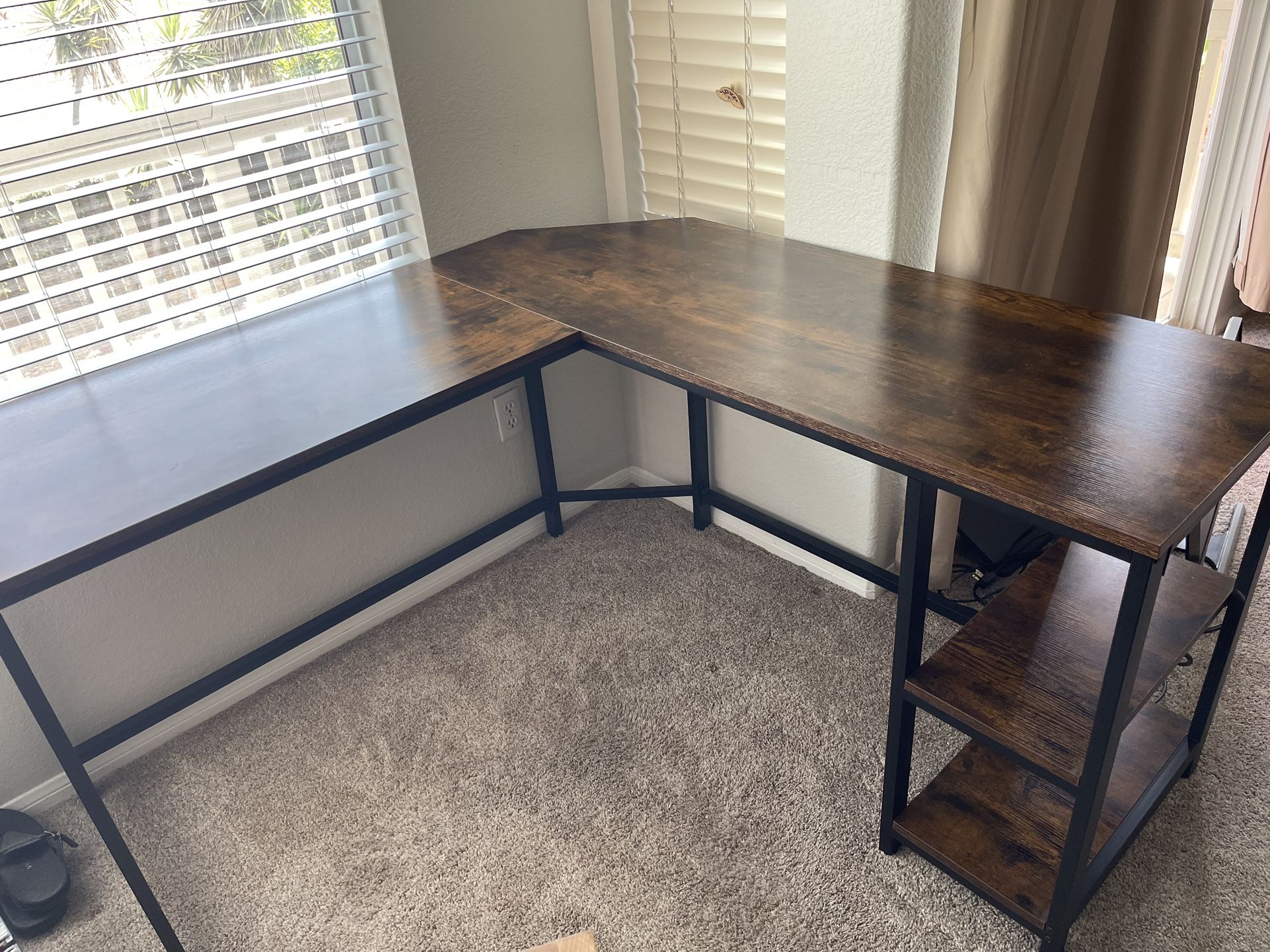 Corner Desk for Sale in Riverside, CA OfferUp