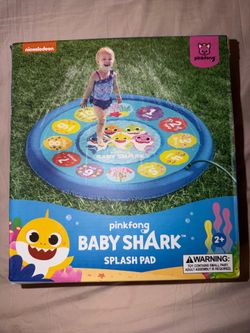 Baby shark splash pad