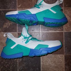 Nike Air Huarache Drift