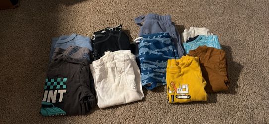 2T clothing
