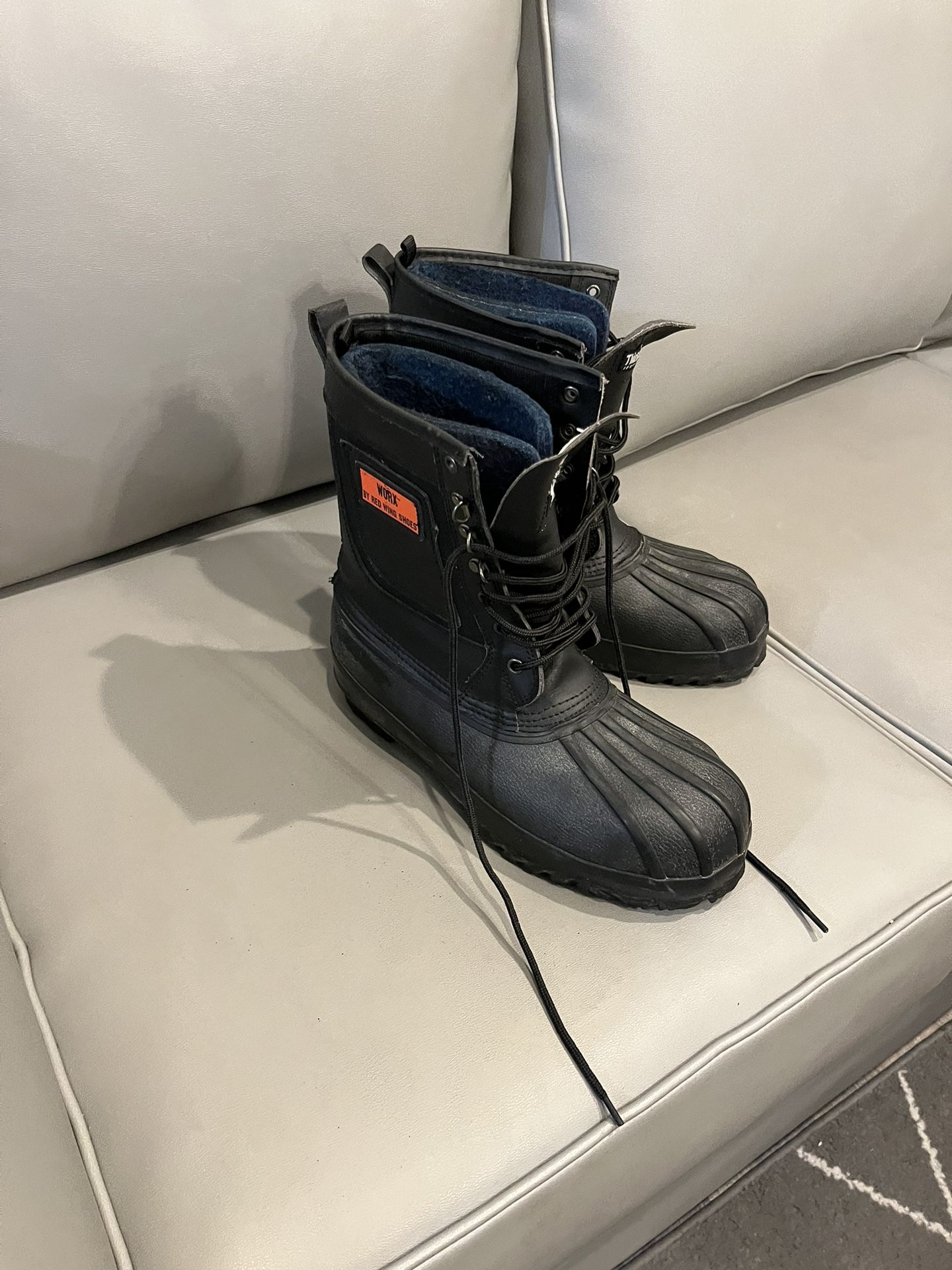 Worxs Red Wing Winter Work Boots Size 9. Steel Shank
