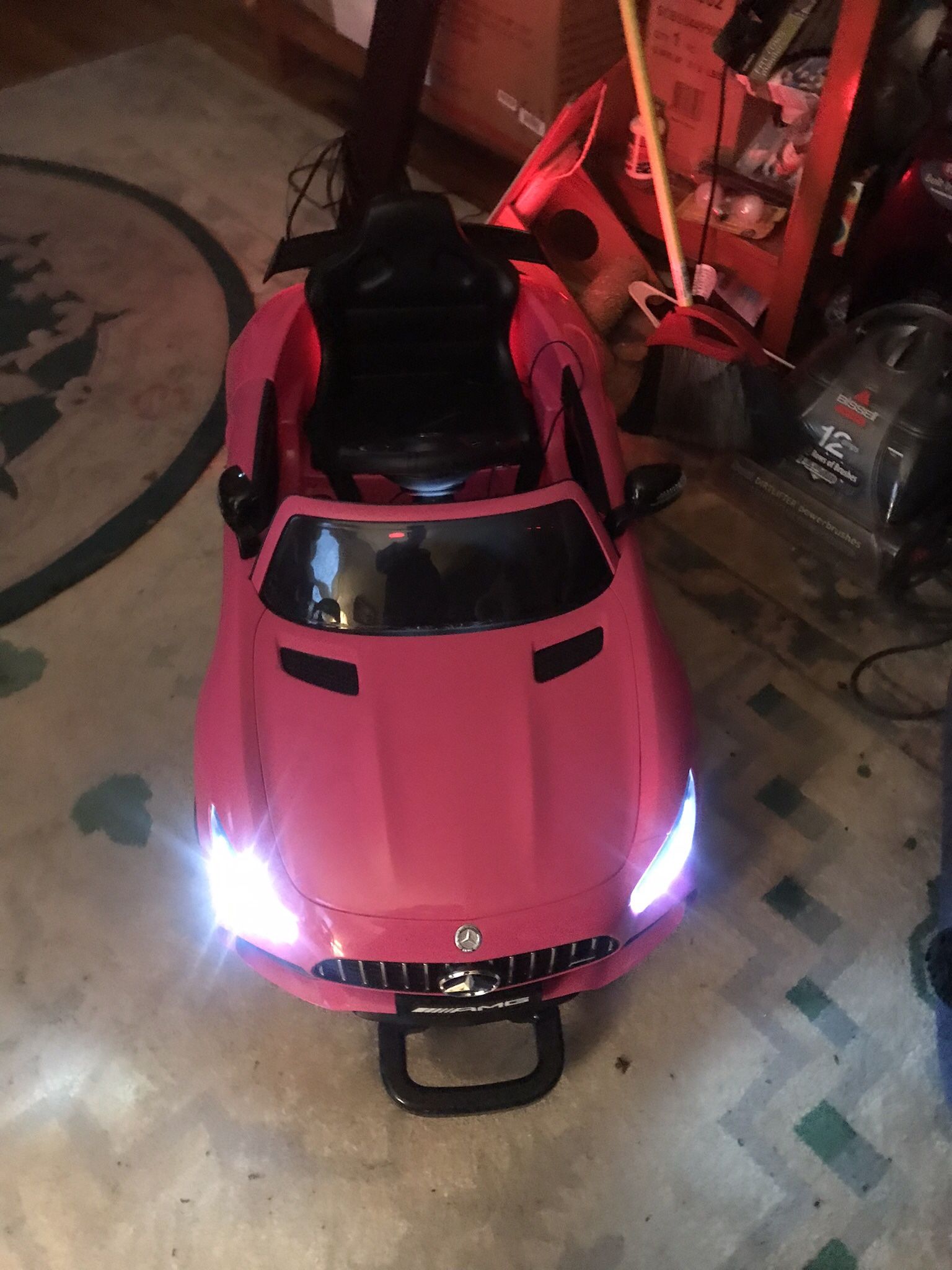 12 V Kids  Mercedes With  Charger Bluetooth 