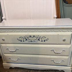 Dresser - French Provincial Style