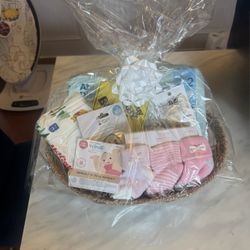 Baby shower Gift Basket