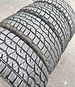 275/70/18 cooper Selling a set of 4 tires in excellent condition 🫡