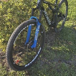 Specialized Epic Evo Pro 2023