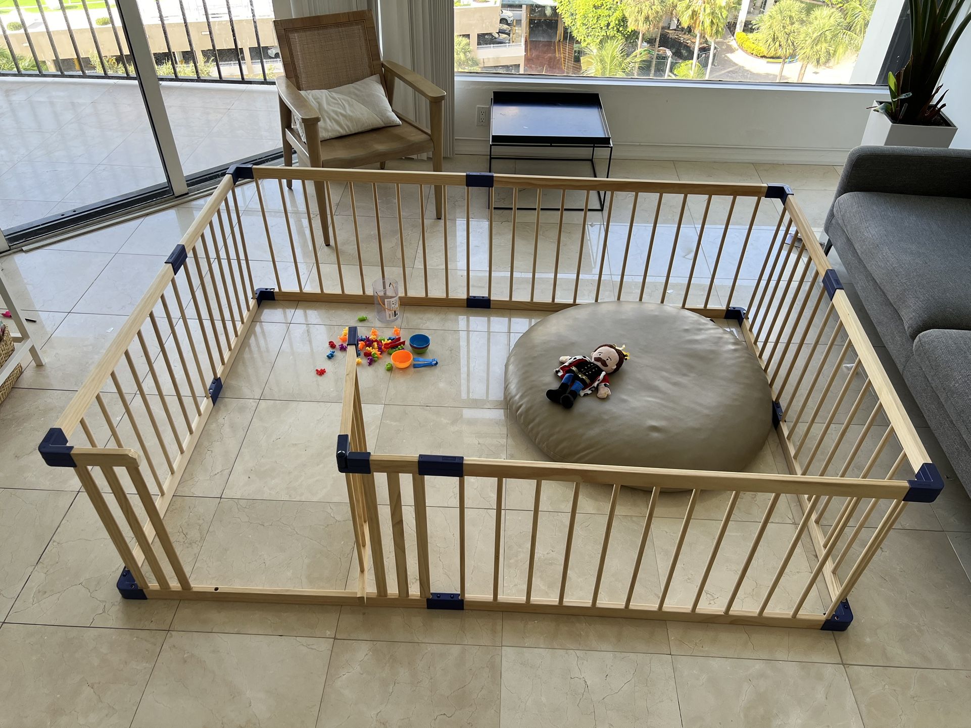 Bonrcea Wooden Baby playpen with Door