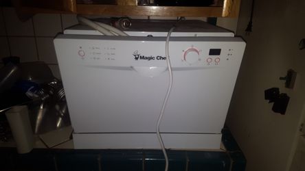 Magic Chef countertop dishwasher