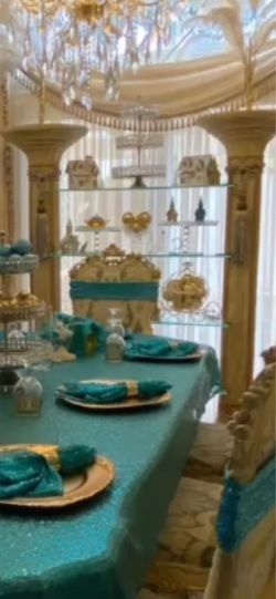 Roman pillars with glass shelves and pillars light