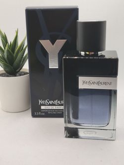 Yves Saint Laurent
 
Y Eau de Parfum

3.3 fl ⭐️