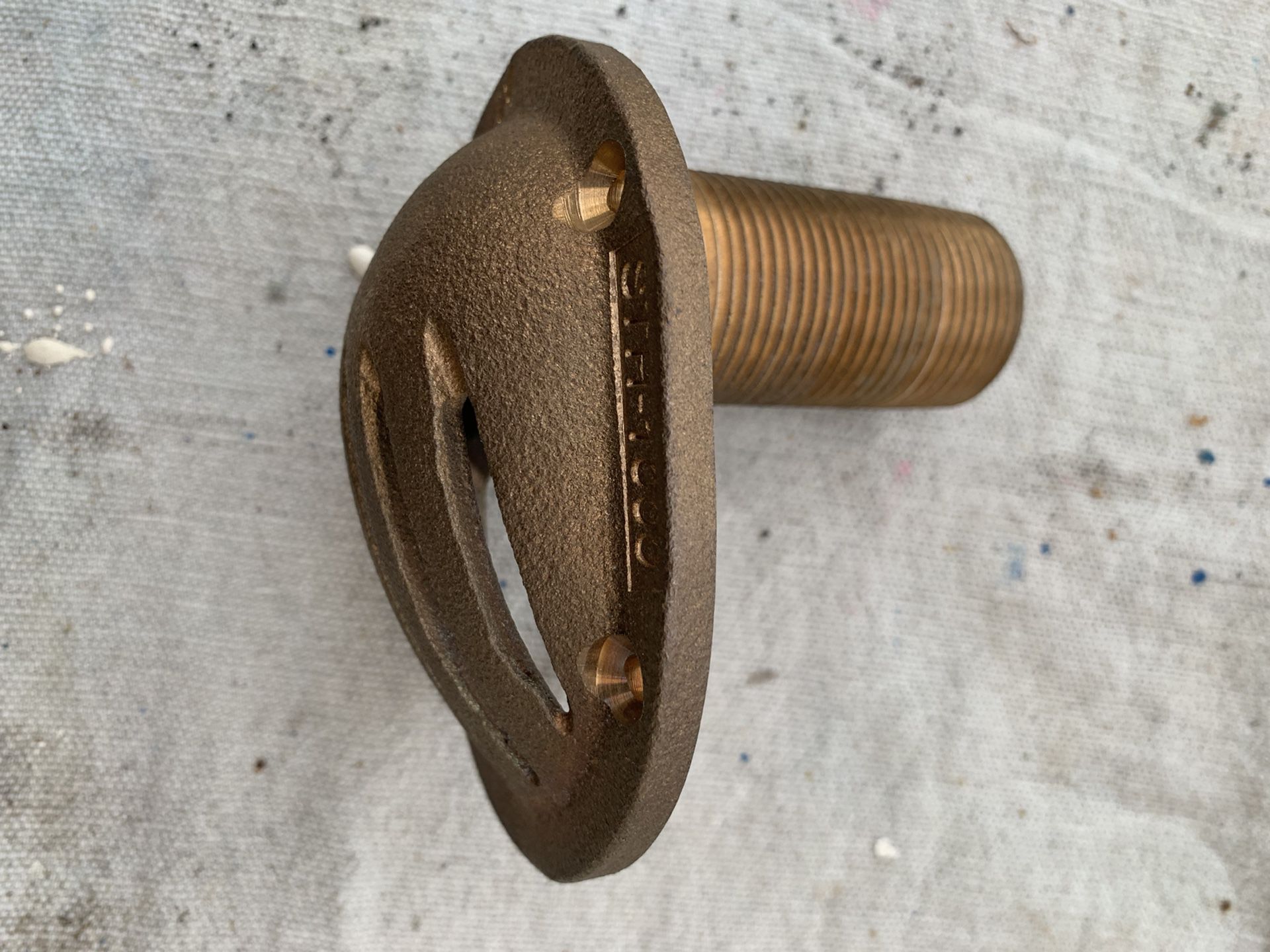 Still Available 10/10 Groco 1"scoop Thru-Hull With Nut 