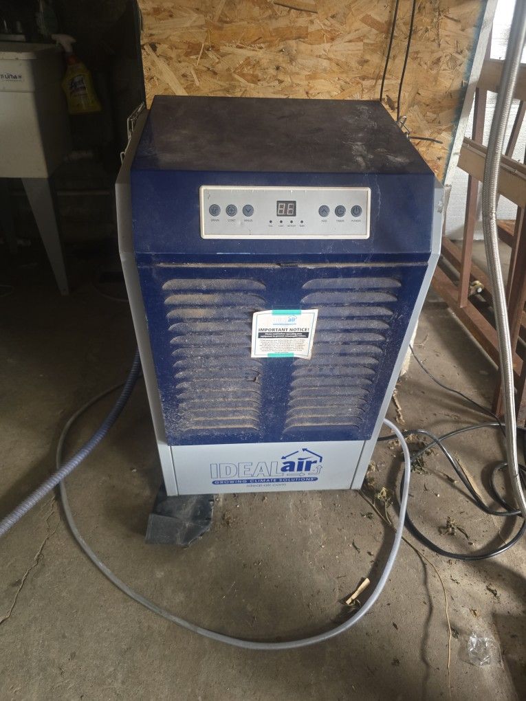 Dehumidifier Idealair