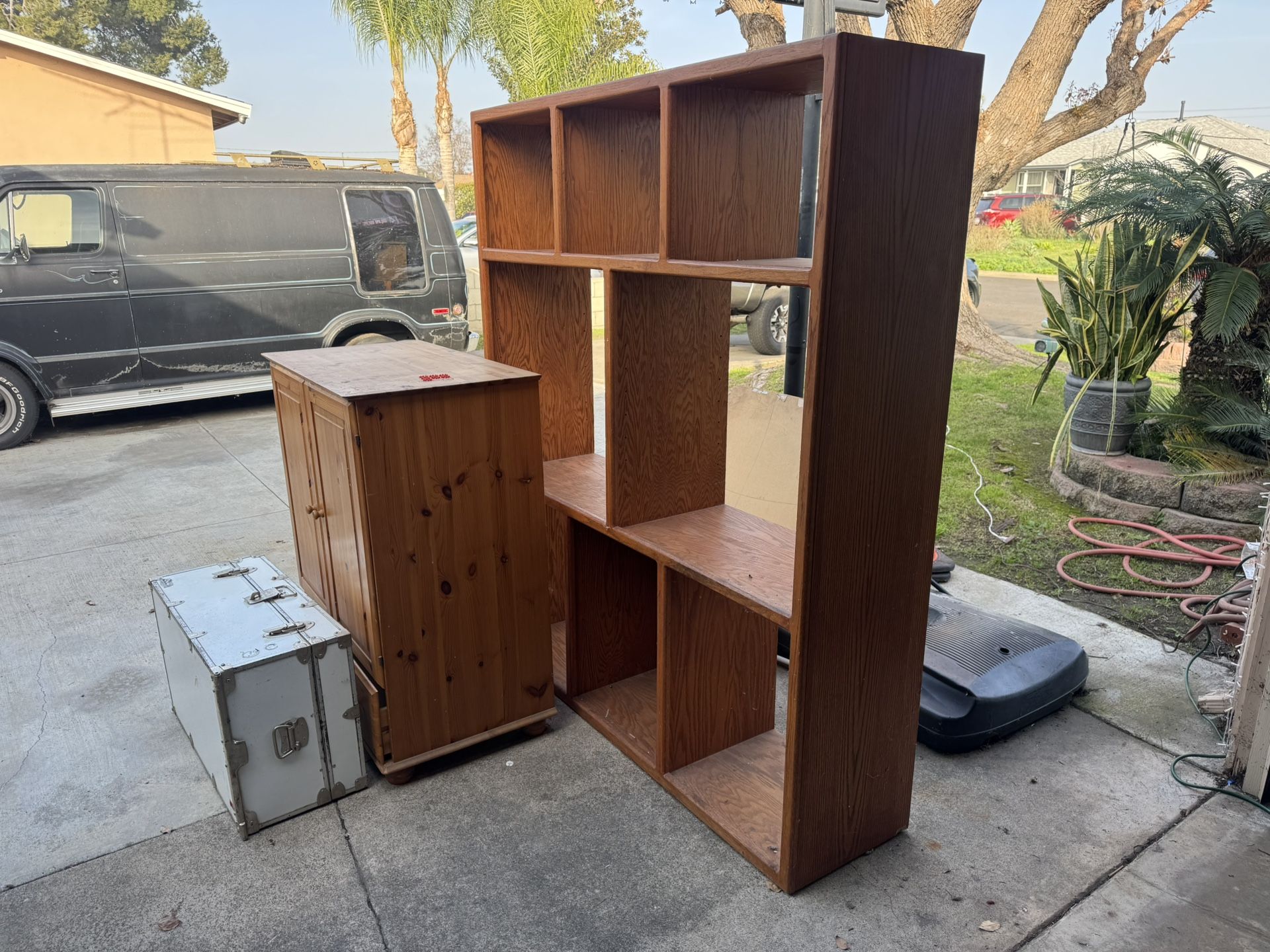 FREE SOLID WOOD SHELVING