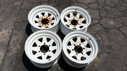 White steel 15x7 Inch wagon wheel style wheels 6 Lug Truck or Trailer