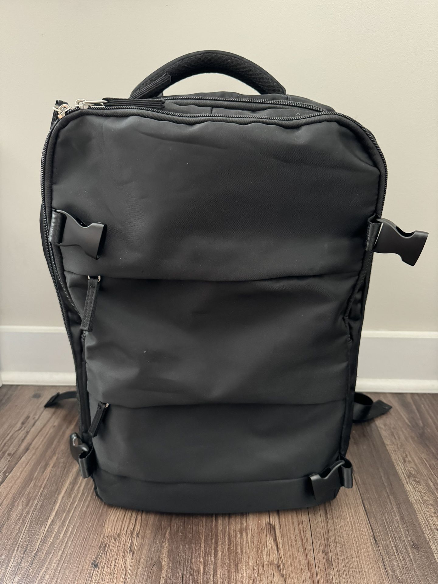 Lightweight Traveling Backpack